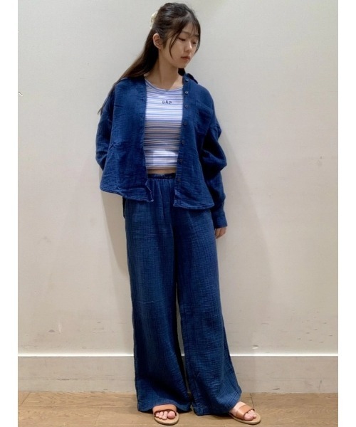 GAP(ギャップ)の「ガーゼ オーバーサイズシャツ(シャツ/ブラウス・レディース・インディゴブルー・XXS/XS/L/M/S)」の5枚目の写真
