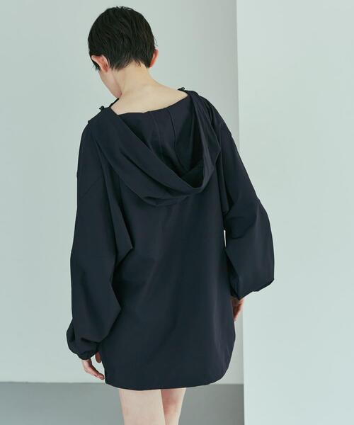 URBAN RESEARCH（アーバンリサーチ）の「『UVカット』Swim URBAN RESEARCH　スイムアノラックパーカー（水着・レディース・ネイビー/ホワイト/ライトブルー・FREE）」の8枚目の写真