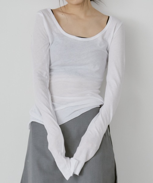 duei(デュイ)の「シアーロングスリーブUネックカットソー(Tシャツ/カットソー・レディース・ブラック/ホワイト・FREE)」の7枚目の写真