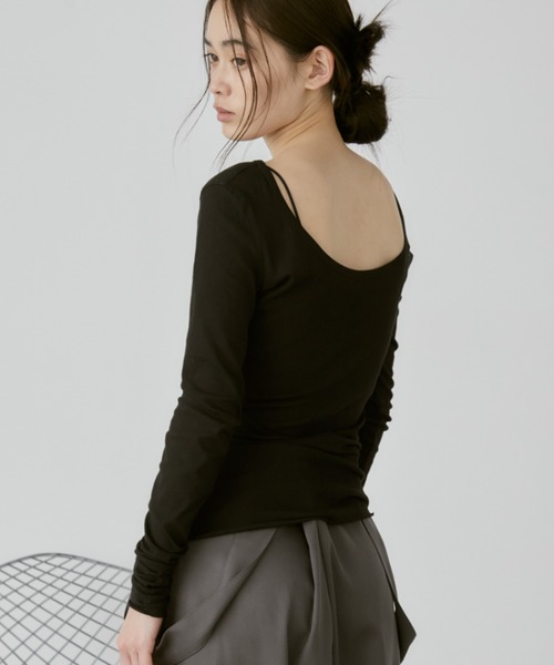 duei(デュイ)の「シアーロングスリーブUネックカットソー(Tシャツ/カットソー・レディース・ブラック/ホワイト・FREE)」の21枚目の写真