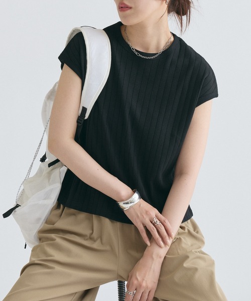 COLONY 2139(コロニートゥーワンスリーナイン)の「ワイドリブフレンチスリーブTシャツ(Tシャツ/カットソー・レディース・モカ/オフホワイト/ブラック/カーキ・FREE)」の3枚目の写真