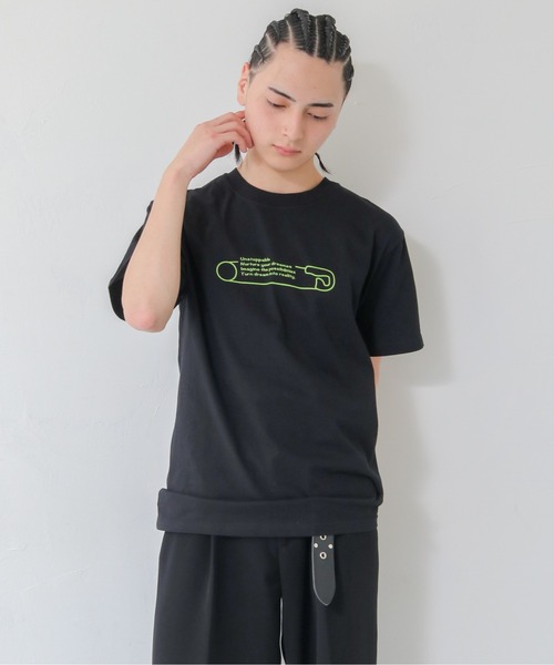 UNIT CHEST(ユニットチェスト)の「【UNIT CHEST】unique unisex T-shirt VTFAコラボT ”SAFETY PIN” by Aya Yamamoto(Tシャツ/カットソー・レディース・ホワイト/ブラック・L/M/S)」の18枚目の写真