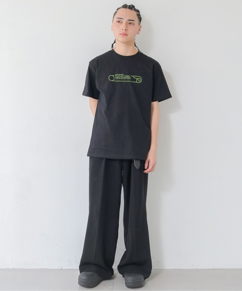 UNIT CHEST(ユニットチェスト)の「【UNIT CHEST】unique unisex T-shirt VTFAコラボT ”SAFETY PIN” by Aya Yamamoto(Tシャツ/カットソー・レディース・ホワイト/ブラック・L/M/S)」の20枚目の写真