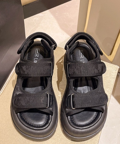 Teem Store(チームストア)の「【春夏新作】フラワージャガード厚底スポーツサンダル(サンダル・レディース・ホワイト/ブラック・38/36/40)」の13枚目の写真