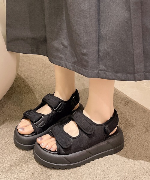 Teem Store(チームストア)の「【春夏新作】フラワージャガード厚底スポーツサンダル(サンダル・レディース・ホワイト/ブラック・38/36/40)」の22枚目の写真