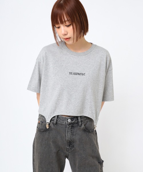 RNA(アールエヌエー)の「M2458 ガーターベルトショートT(Tシャツ/カットソー・レディース・ホワイト/ブラック/杢グレー・MEDIUM)」の3枚目の写真