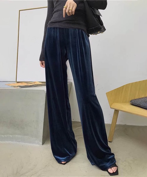 DECADE CLASSIC(ディケイド クラシック)の「【DECADE CLASSIC】ベルベットワイドパンツ(その他パンツ・レディース・ブラック/ネイビー/ブラウン・MEDIUM/LARGE)」の1枚目の写真