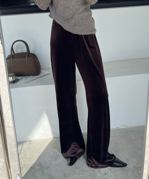 DECADE CLASSIC(ディケイド クラシック)の「【DECADE CLASSIC】ベルベットワイドパンツ(その他パンツ・レディース・ブラック/ネイビー/ブラウン・MEDIUM/LARGE)」の7枚目の写真