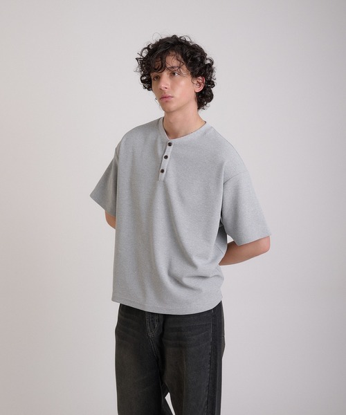 Regen Glanz（レーゲングランツ）の「thermal henry neck T‐shirt/サーマルヘンリーネックTシャツ（Tシャツ/カットソー・メンズ・ブラック/グレー/ネイビー/カーキ/アイボリー/ブラウン系その他/ブラック系その他/ブラック系その他2/レッド/サックスブルー・LARGE/MEDIUM/SMALL）」の12枚目の写真