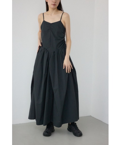 PLUS（プラス）の「【PLUS】バブルギャザーボリュームワンピース（ワンピース・レディース・ブルー/ブラック・SMALL/MEDIUM）」の3枚目の写真