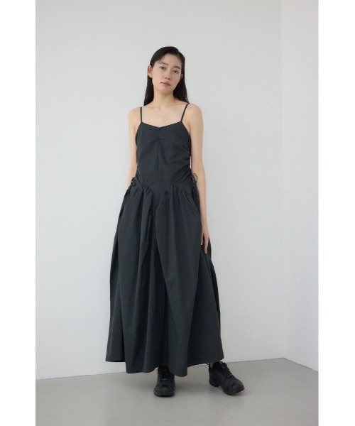 PLUS（プラス）の「【PLUS】バブルギャザーボリュームワンピース（ワンピース・レディース・ブルー/ブラック・SMALL/MEDIUM）」の5枚目の写真