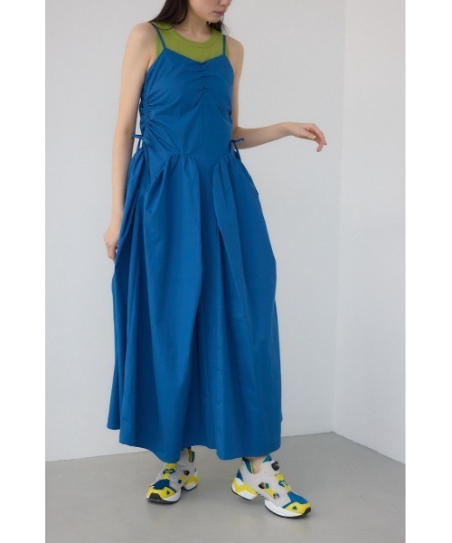 PLUS（プラス）の「【PLUS】バブルギャザーボリュームワンピース（ワンピース・レディース・ブルー/ブラック・SMALL/MEDIUM）」の15枚目の写真