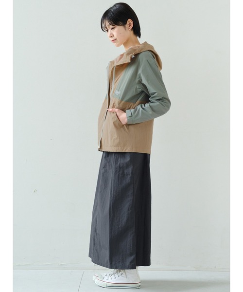 IEDIT(イディット)の「IEDIT WOODSコラボ 微起毛裏地付きのバイカラーアノラック風ジャケット〈ライトカーキ×ベージュ〉(その他アウター・レディース・ベージュ系その他・M/L/LL/3L/S)」の6枚目の写真