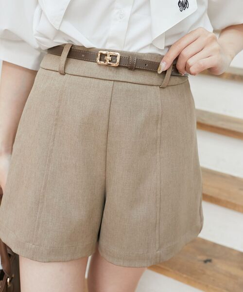 MAJESTIC LEGON(マジェスティックレゴン)の「ベルト付きショートパンツ(その他パンツ・レディース・ブラウン/ブラック・MEDIUM)」の3枚目の写真