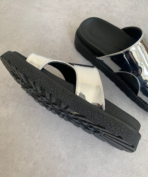 DouDou(ドゥドゥ)の「【WEB限定】トングサンダル(ブーツ・レディース・ブラック/シルバー・SMALL/MEDIUM/LARGE)」の14枚目の写真