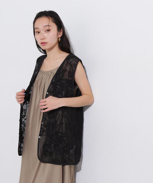 N.（N. Natural Beauty Basic）（エヌエヌナチュラルビューティーベーシック）の「コードレースジレ（ベスト・レディース・オフホワイト/ブラック・MEDIUM）」の19枚目の写真