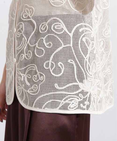 N.（N. Natural Beauty Basic）（エヌエヌナチュラルビューティーベーシック）の「コードレースジレ（ベスト・レディース・オフホワイト/ブラック・MEDIUM）」の7枚目の写真