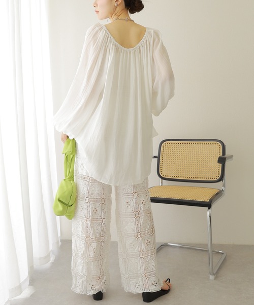 LAULEN（ローレン）の「crochet lace semi wide pants /クロシェ レース セミワイド パンツ（その他パンツ・レディース・ホワイト/ブラック/ベージュ・FREE）」の8枚目の写真