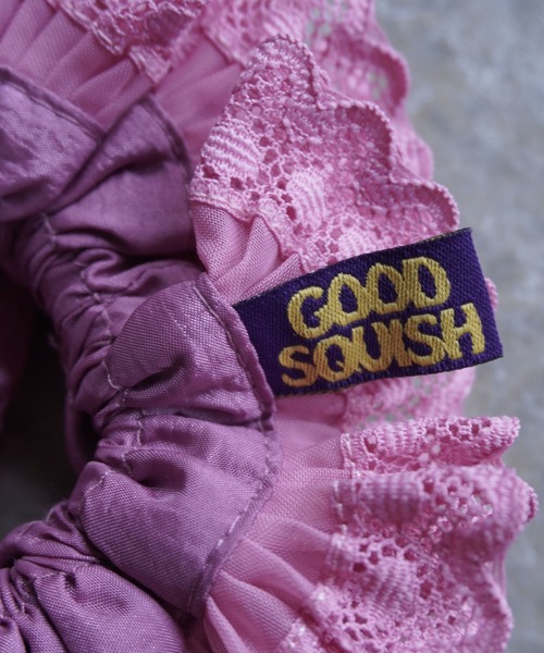 GOOD SQUISH（グッドスクイッシュ）の「WEDDING ON A WEDNESDAY ROSE（シュシュ・レディース・PINK・ONE SIZE）」の6枚目の写真