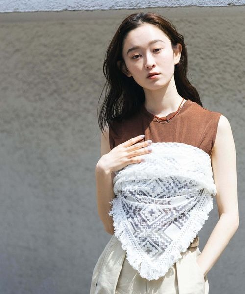 JEANASIS(ジーナシス)の「フリンジレーススカーフ/497071(バンダナ/スカーフ・レディース・ブラック/ホワイト・FREE)」の5枚目の写真