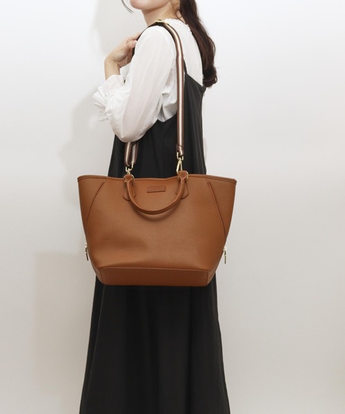 LIZDAYS(リズデイズ)の「2シルエットトートバッグ Grace by LIZDAYS(トートバッグ・レディース・ブラック/ラベンダー/グレイッシュベージュ・FREE)」の6枚目の写真