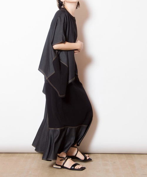 OSMOSIS(オズモーシス)の「切替アシンメトリーTシャツ(Tシャツ/カットソー・レディース・ブラック/ブルー・ONE SIZE)」の15枚目の写真