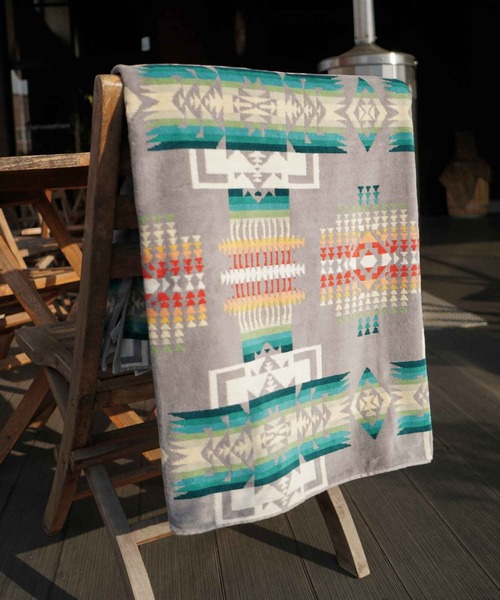 PENDLETON(ペンドルトン)の「PENDLETON/ペンドルトン Oversize Jacquard Towels XB233/ジャガードバスタオルオーバーサイズ(タオル・レディース・A/B・FREE)」の1枚目の写真