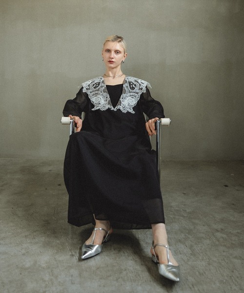 et.UNiVER（エトユニベール）の「Big collar A-line dress（ドレス