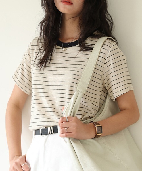 Doux Belle(ドゥーベル)の「ラウンドネックベーシックTシャツ(Tシャツ/カットソー・レディース・オフホワイト/グレー/ホワイト/ベージュ/ネイビー・MEDIUM)」の3枚目の写真