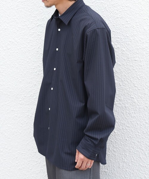 SHIPS any（シップス エニィ）の「LIM BLESS ソリッド/ストライプ レギュラーカラー シャツ(セットアップ対応)◇（シャツ/ブラウス・メンズ・ネイビー/カーキ/ホワイト/チャコールグレー/ダークグレー/グレー/ダークネイビー/コバルトブルー・LARGE/X-LARGE/SMALL/MEDIUM）」の17枚目の写真