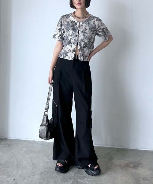 PAGEBOY（ページボーイ）の「ニュアンスガラニットカーディガン（半袖）（カーディガン/ボレロ・レディース・ブルー系その他/グレー系その他・FREE）」の3枚目の写真