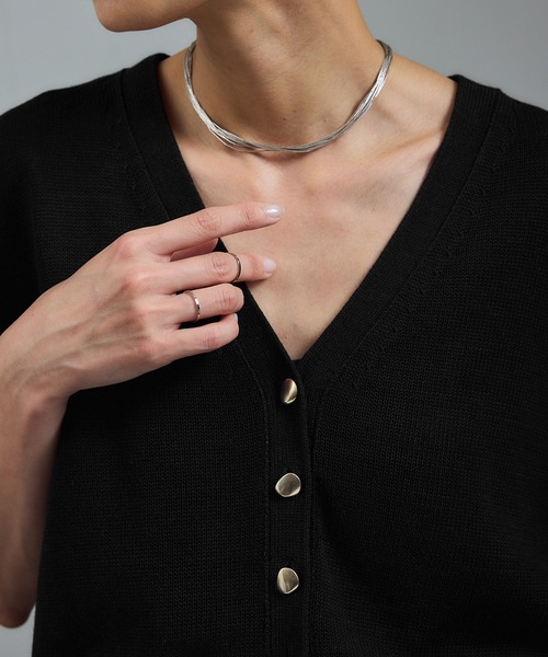 SALON adam et rope'（サロン アダム エ ロペ）の「ドライコットンハーフスリーブメタルボタンカーディガン（カーディガン/ボレロ・レディース・ブラック/オフホワイト/キャメル・FREE）」の8枚目の写真