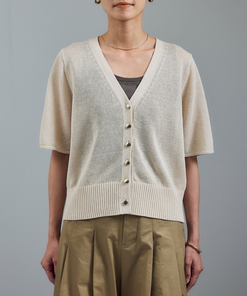 SALON adam et rope'（サロン アダム エ ロペ）の「ドライコットンハーフスリーブメタルボタンカーディガン（カーディガン/ボレロ・レディース・ブラック/オフホワイト/キャメル・FREE）」の17枚目の写真