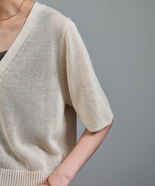 SALON adam et rope'（サロン アダム エ ロペ）の「ドライコットンハーフスリーブメタルボタンカーディガン（カーディガン/ボレロ・レディース・ブラック/オフホワイト/キャメル・FREE）」の21枚目の写真