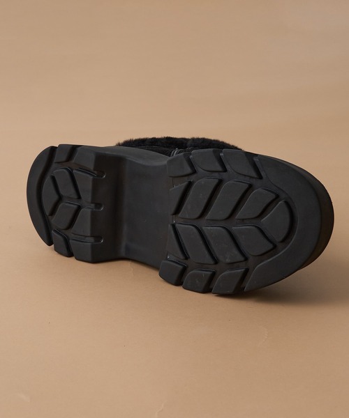 MOHI(モヒ)の「【MOHI】ファー付きムートンブーツ AFELPADO/R.MUTON GU1-3941211-AF-MU(ブーツ・レディース・キャメル/ブラック・38/36/37)」の13枚目の写真