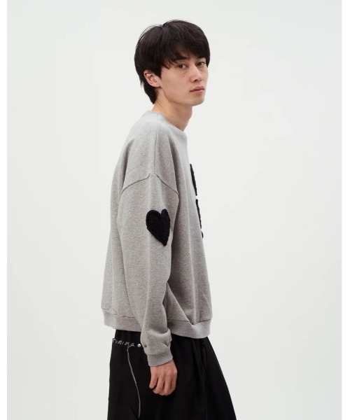 DISCOVERED(ディスカバード)の「DISCOVERED PLAYCARD CROCHET MOTIF SWEAT(スウェット・メンズ・ブラック/グレー・1/3)」の12枚目の写真
