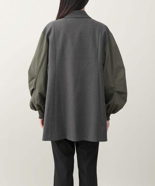 URBAN RESEARCH ROSSO WOMEN（アーバンリサーチ　ロッソ）の「『別注』CHIGNON×ROSSO　袖ドッキングフォルムジャケット（その他アウター・レディース・ベージュ系その他/チャコールグレー・FREE）」の3枚目の写真