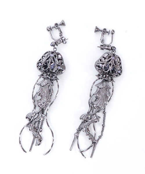 axes femme POETIQUE（アクシーズファムポエティック）の「揺蕩う海月