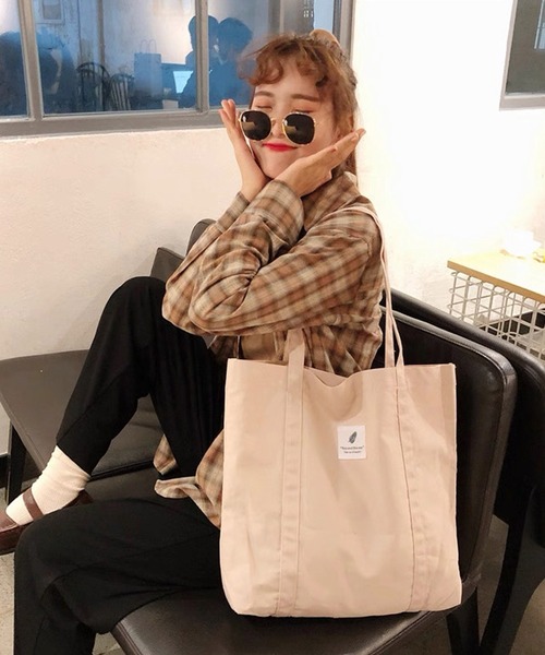 shopnikoniko(ショップニコニコ)の「ロゴワッペン キャンバス トートバッグ(トートバッグ・レディース・ピンク/ブラウン/ブラック/ブルー/パープル/ホワイト・フリー)」の20枚目の写真