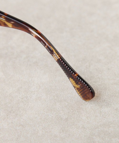 PAPILLONNER（パピヨネ）の「ベッコウ柄メガネ（メガネ・レディース・ブラウン・FREE）」の6枚目の写真