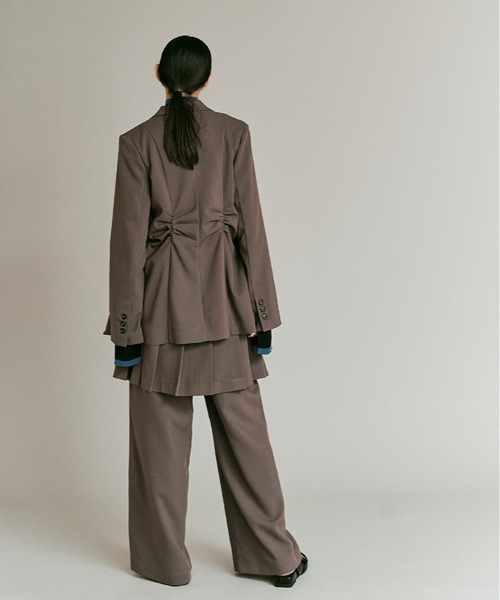 W:Huku(フーク)の「【W:Huku / リンクルフリーツイル】シャーリング テーラード ジャケット / Wrinkle-Free Stretch Twill Shirring Jacket(テーラードジャケット・レディース・ブラウン/杢グレー/ブラック・FREE)」の21枚目の写真