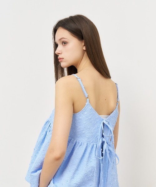 GENERAL IDEA(ジェネラルアイデア)の「GENERAL IDEA/ジェネラルアイディア textured bubble sleeveless blouse キャミソールビスチェ(キャミソール・レディース・ブルー/ホワイト・L/M)」の21枚目の写真