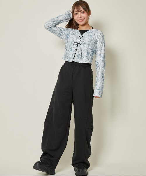 GORGE(ゴージ)の「《レースアップ×ペイント柄》レディース クロップドトップス 編み上げデザイン 春秋(Tシャツ/カットソー・レディース・ブラック/ブルー・F)」の3枚目の写真
