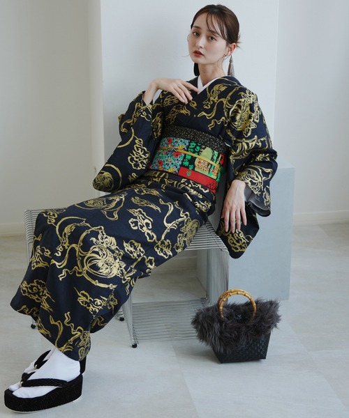 utatane(ウタタネ)の「着物 単衣 ニコアンティーク 風神雷神 ブラック(着物・レディース・ブラック・FREE)」の5枚目の写真