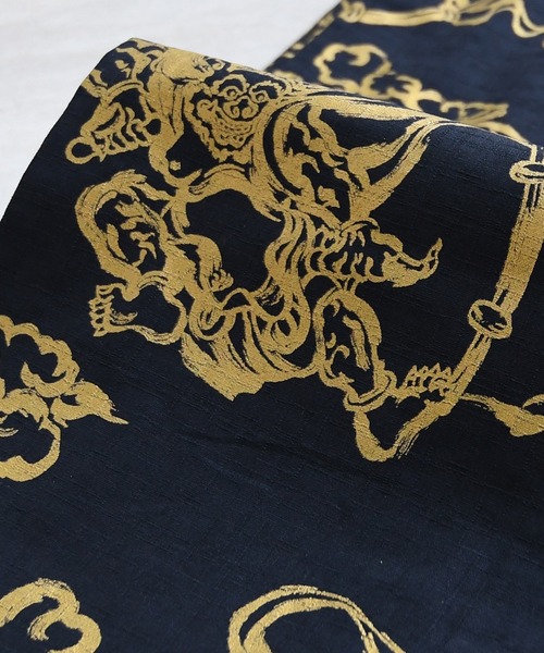 utatane(ウタタネ)の「着物 単衣 ニコアンティーク 風神雷神 ブラック(着物・レディース・ブラック・FREE)」の9枚目の写真