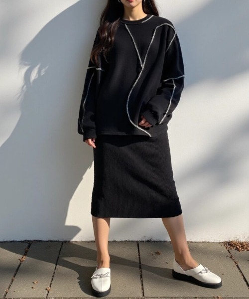 cammie(キャミー)の「ステッチデザインプルオーバー(スウェット・レディース・ブラック/ホワイト・M/L)」の13枚目の写真