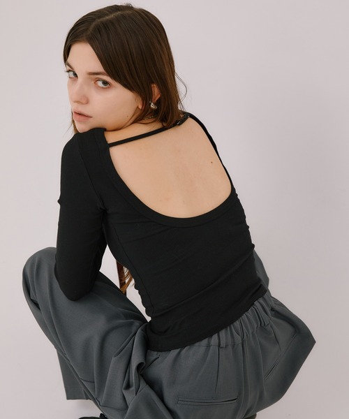 LIENCOEUR（リアンクール）の「バックオープントップス（Tシャツ/カットソー・レディース・グレー/ホワイト/ブラック・FREE）」の2枚目の写真