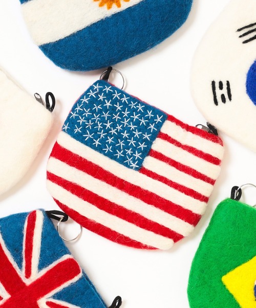 bpr BEAMS（ビーピーアール ビームス ）の「ワールド ポーチ（ポーチ・レディース・その他4/その他/その他1/その他2/その他3/その他5・ONE SIZE）」の2枚目の写真