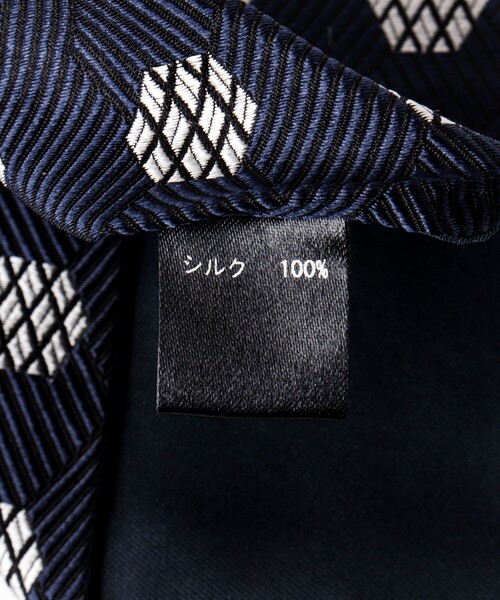 NOLLEY’S(ノーリーズ)の「CANEPA ヘキサゴンドットジャガードネクタイ 25AWコレクション(ネクタイ・メンズ・ブルー系その他6・FREE)」の6枚目の写真