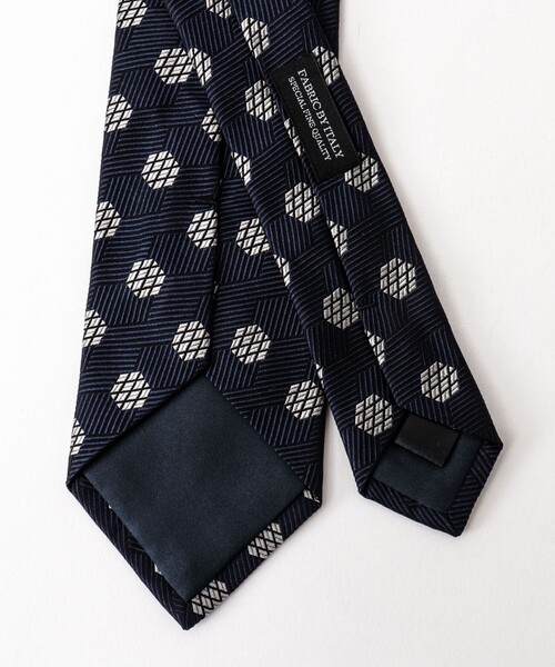 NOLLEY’S(ノーリーズ)の「CANEPA ヘキサゴンドットジャガードネクタイ 25AWコレクション(ネクタイ・メンズ・ブルー系その他6・FREE)」の8枚目の写真